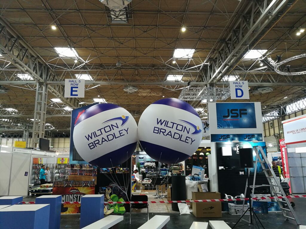 helium filled exhibition balloons