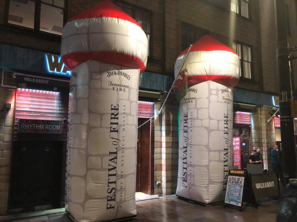 inflatable column, advertising inflatable column, promotional inflatable column.