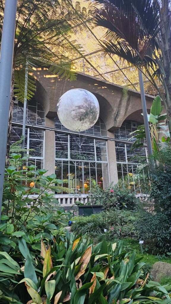 Inflatable Planet. Inflatable Moon. Moon Replica. Sealed Air Moon. Display Inflatable. Moon Hire. Planet Hire.