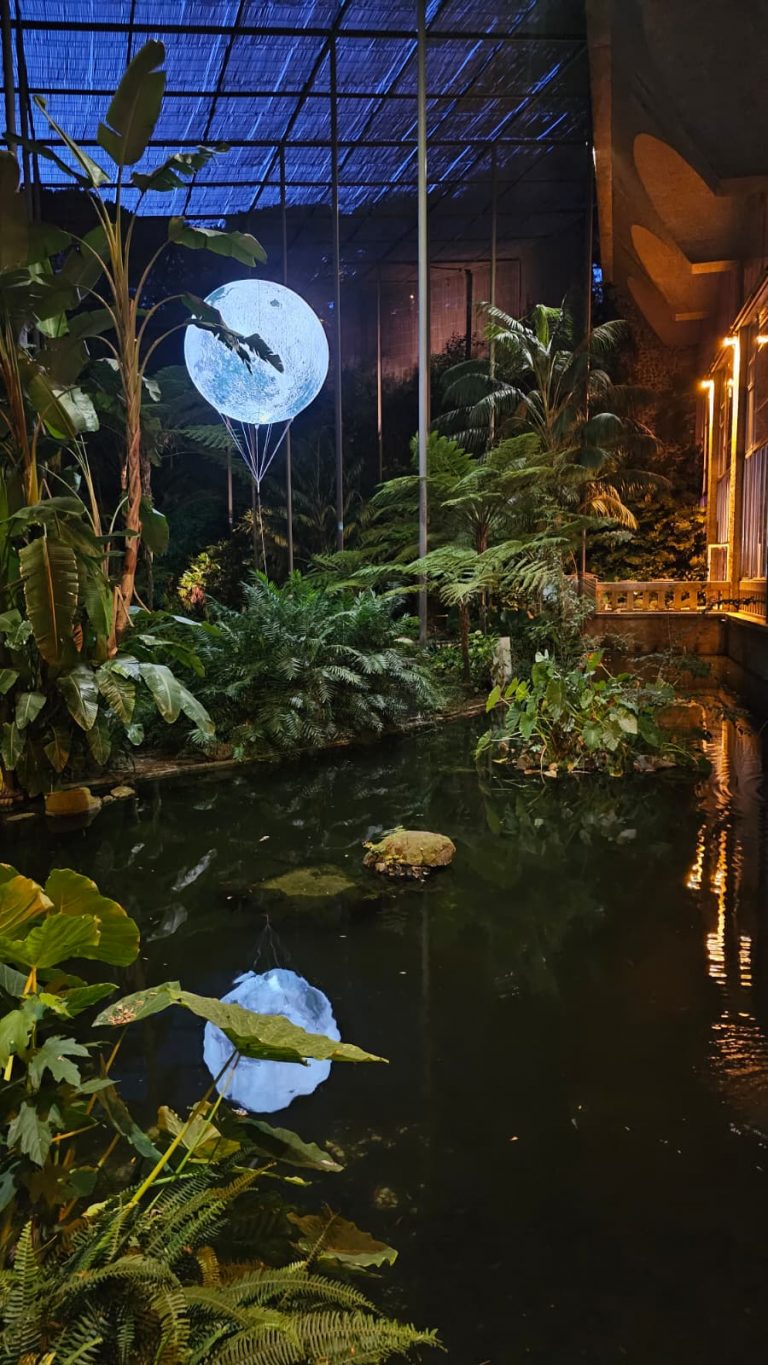 Inflatable Planet. Inflatable Moon. Moon Replica. Sealed Air Moon. Display Inflatable. Moon Hire. Planet Hire.