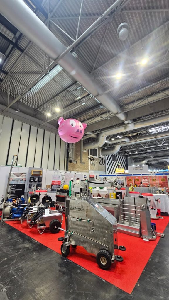 Helium Sphere. Exhibition Sphere. Inflatable Sphere. Advertising Inflatable. Helium Blimp. Exhibition Balloon. Custom Shaped Balloon. Pig Sphere. Custom Exhibition Balloon.